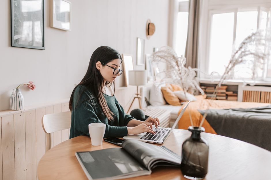 Prime 2000€ : side-hustle freelance avant la date